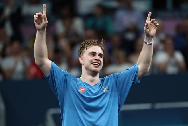 记者：曼联、尤文、国米有意埃德松，亚特兰大要3000-4000万