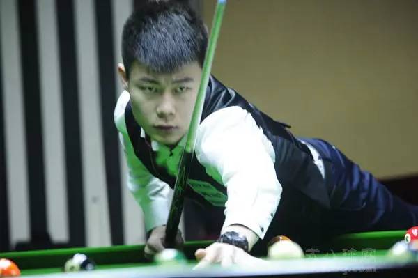 媒体人：邵佳一执教国足后，李昊成为接班颜骏凌的最热门人选