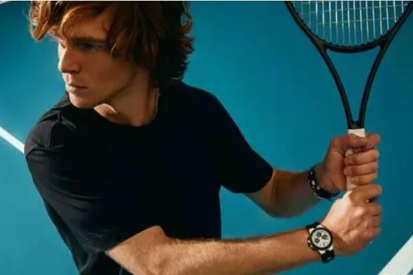 罗纳尔多：巴西队有机会进世界杯决赛，只不过也就是8场比赛而已