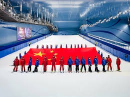 为什么球员喜欢在全垒打后回指教练席